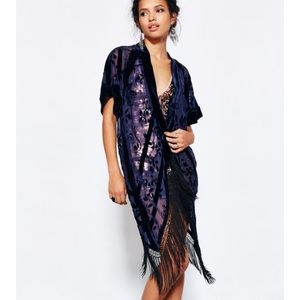 Ecote Fancy Velvet Kimono